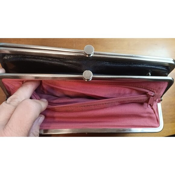 Hobo International Black Leather Wallet Clutch, Kisslock, Double Frame R… - Picture 4 of 5